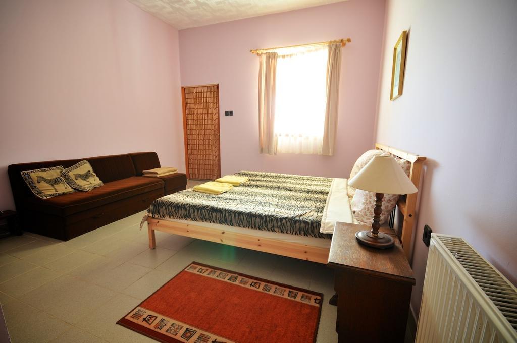 Gergely Tanya Hotel Garabonc Kamer foto